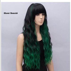 Gren and Black Wig With Bangs